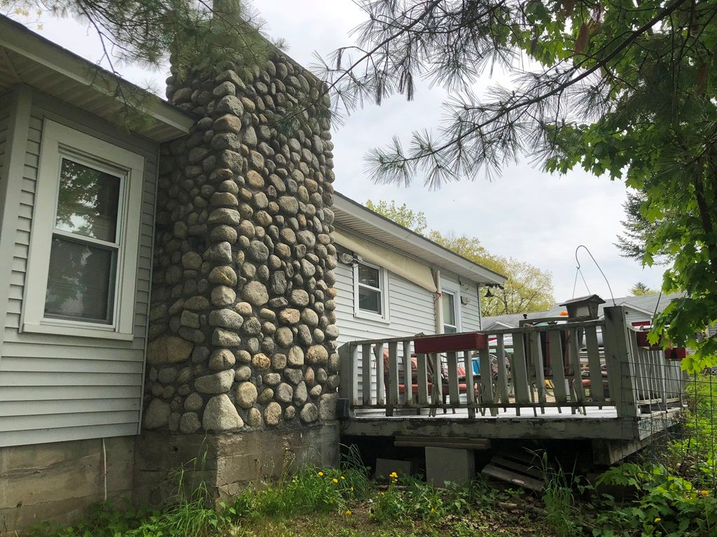 395 Canaan Rd, Skowhegan, ME 04976